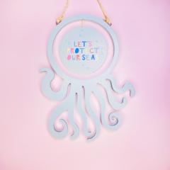 Wooden octopus dream-catcher